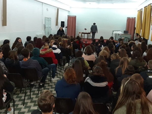 TeatroCyberbullismo 27 11 2019 05